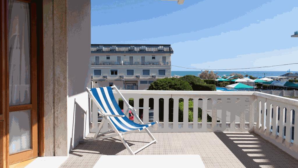 Hotel Riviera Jesolo Extérieur photo