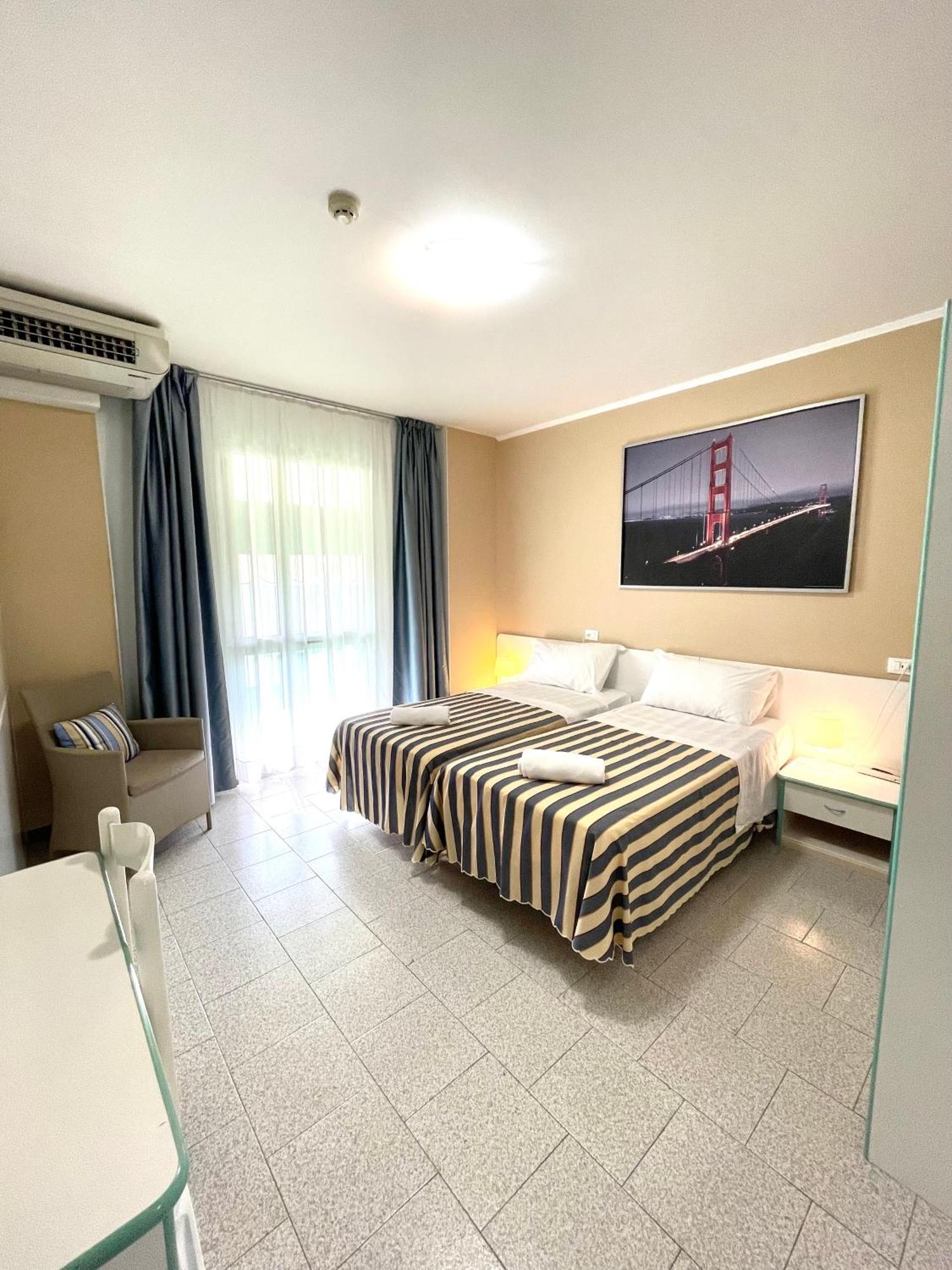 Hotel Riviera Jesolo Extérieur photo